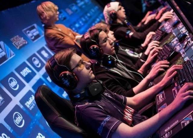 也会让人质 也会让人质