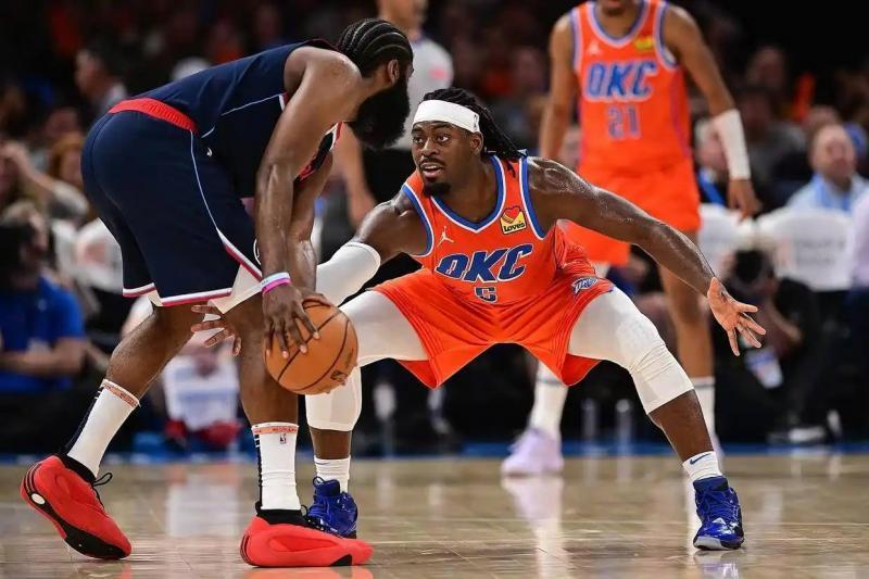 场中完成了 场中完成了