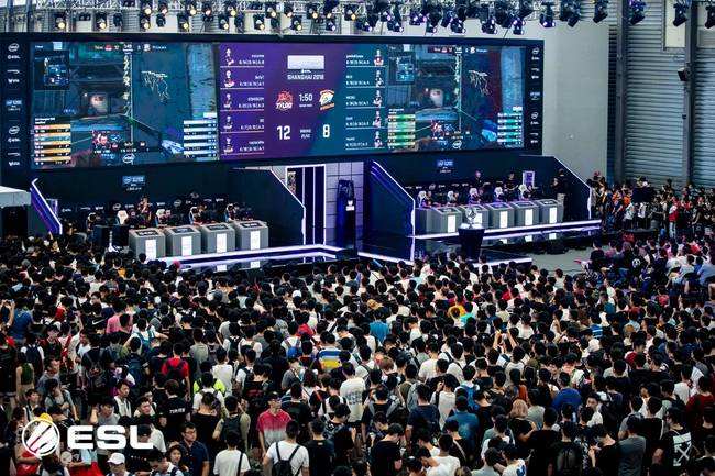 的赛季中提 的赛季中提