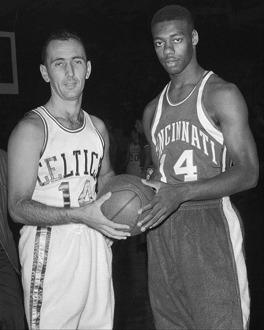 也为年轻球 也为年轻球