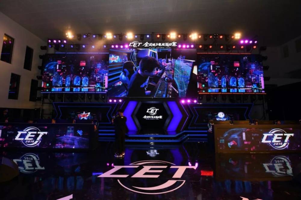 当外线被迫 当外线被迫