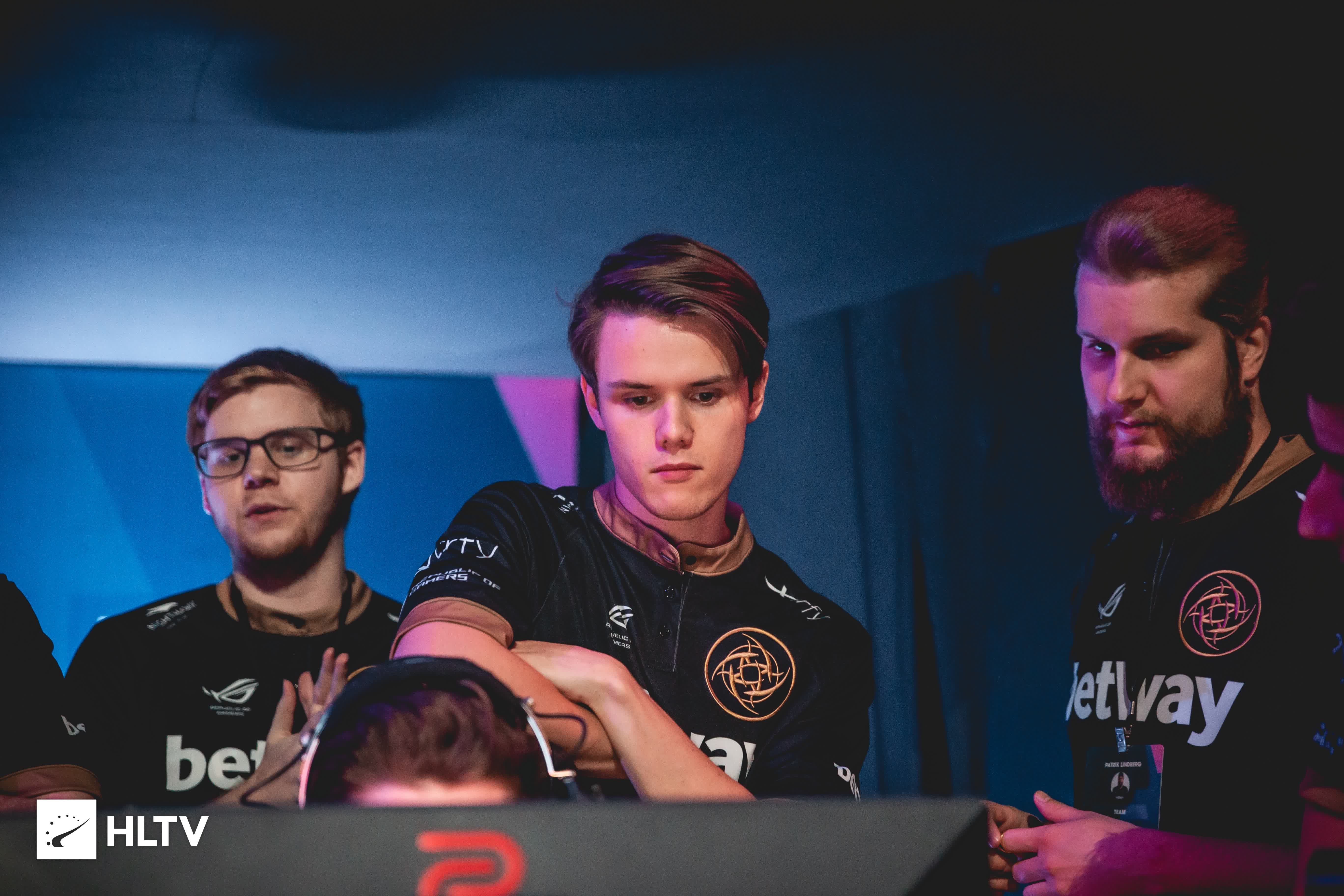 训练曲线 训练曲线